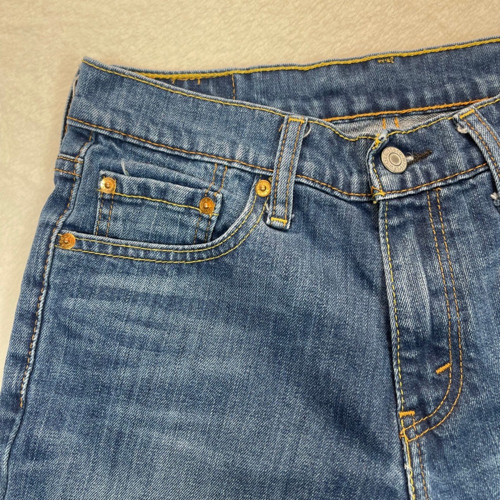 Levis 511 30' Waist Cut Off Denim‎ Shorts sz 10/12 Blue Med Wash Raw Hem Bermuda - Picture 2 of 10